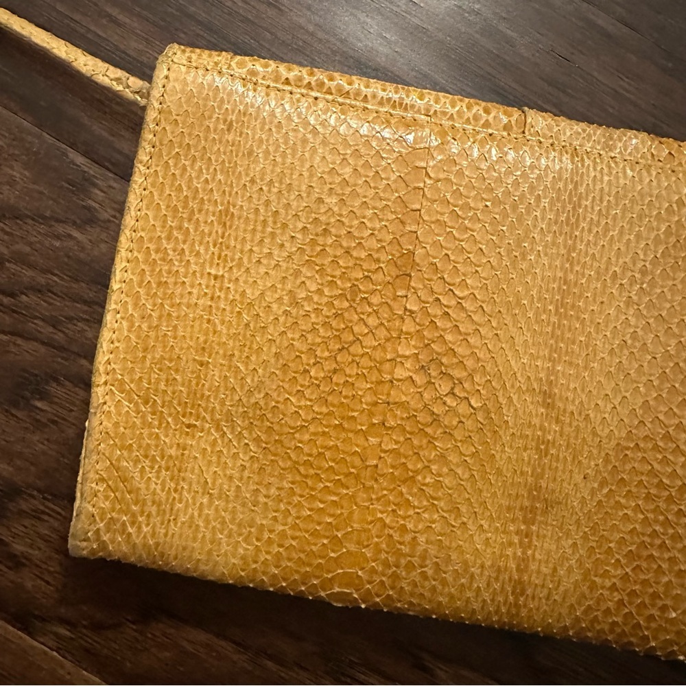 Vintage Snakeskin Purse - Picture 6 of 16